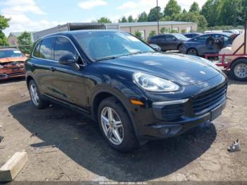  Salvage Porsche Cayenne