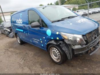  Salvage Mercedes-Benz Metris
