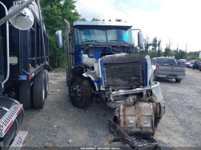  Salvage Mack Pinnacle