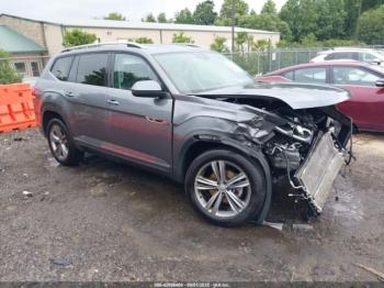  Salvage Volkswagen Atlas