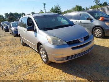  Salvage Toyota Sienna