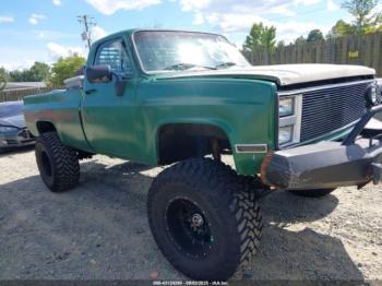  Salvage Chevrolet D30