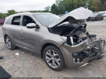  Salvage Kia Sorento