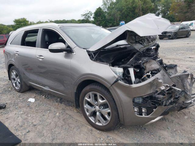  Salvage Kia Sorento