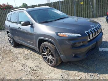  Salvage Jeep Cherokee