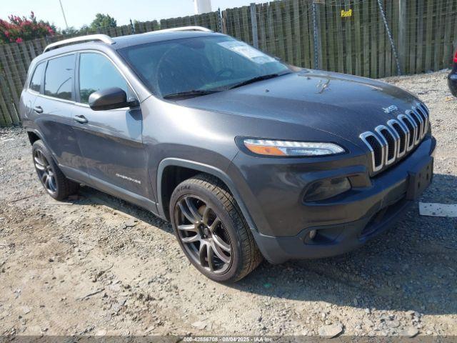  Salvage Jeep Cherokee