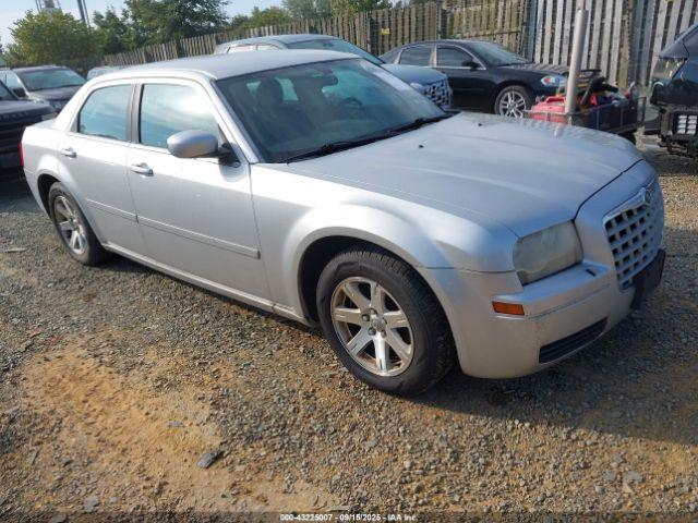  Salvage Chrysler 300