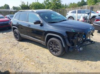  Salvage Jeep Cherokee