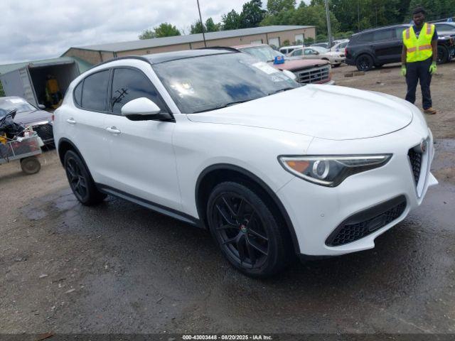  Salvage Alfa Romeo Stelvio