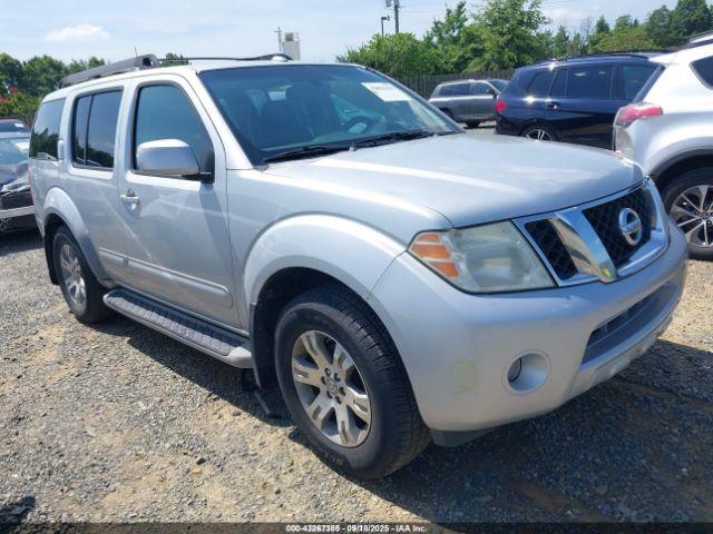  Salvage Nissan Pathfinder