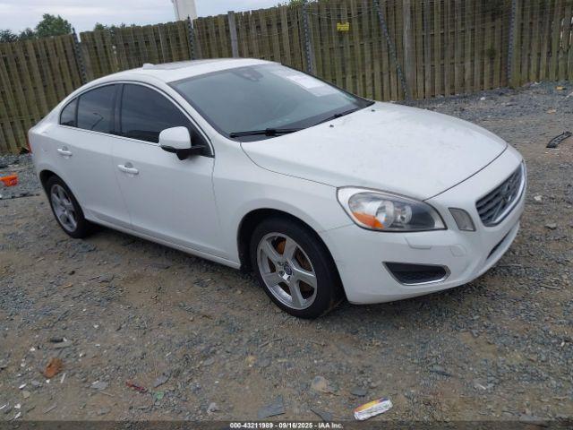  Salvage Volvo S60