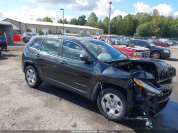  Salvage Jeep Cherokee