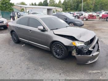  Salvage Volvo S80