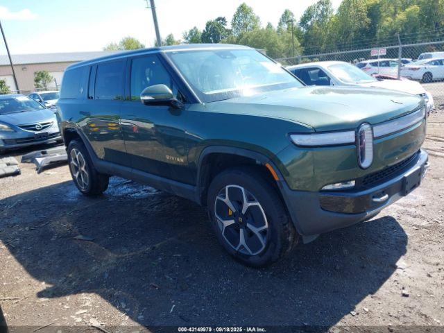  Salvage Rivian R1s