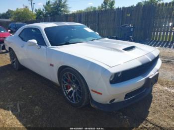  Salvage Dodge Challenger