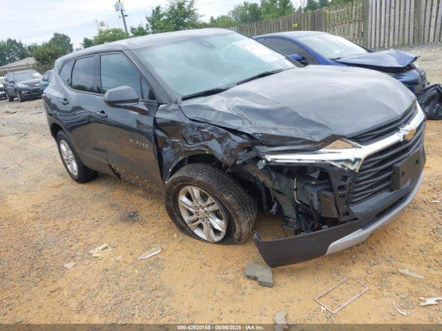  Salvage Chevrolet Blazer