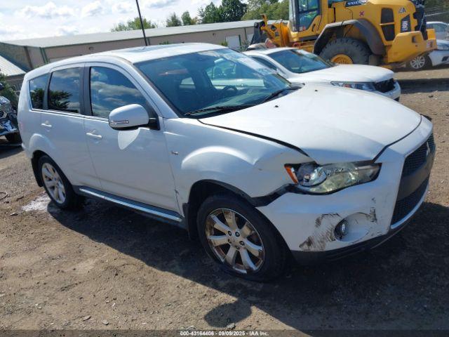  Salvage Mitsubishi Outlander