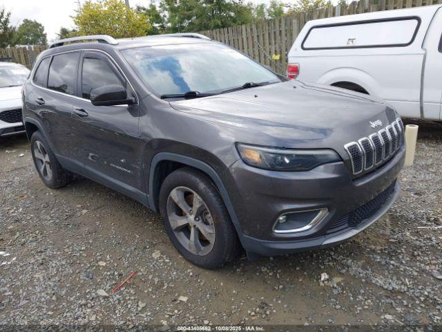  Salvage Jeep Cherokee