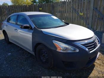  Salvage Nissan Altima