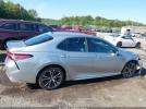 Toyota Camry Se Image 13