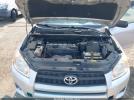 Toyota RAV4 Image 9