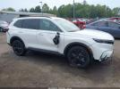 Honda CR-V Hybrid Sport Touring Image 2