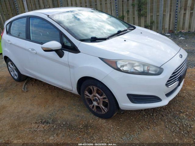  Salvage Ford Fiesta