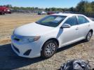 Toyota Camry Le Image 14