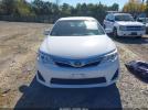Toyota Camry Le Image 6