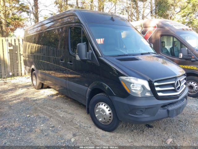  Salvage Mercedes-Benz Sprinter 3500