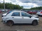 Nissan Versa 1.6 Image 8