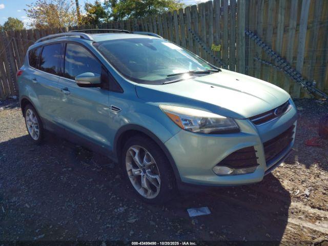 Salvage Ford Escape