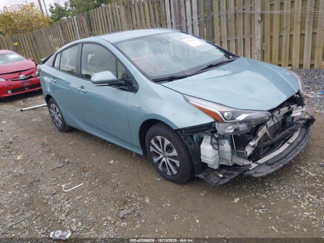  Salvage Toyota Prius
