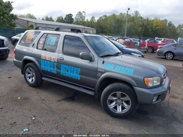  Salvage Nissan Pathfinder