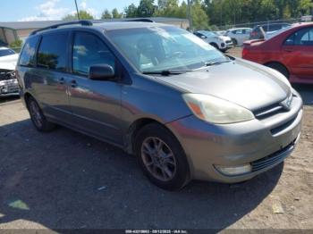  Salvage Toyota Sienna