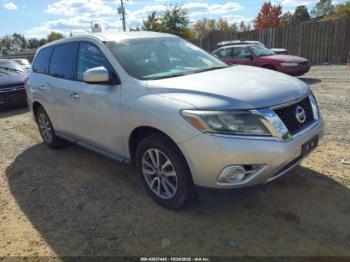  Salvage Nissan Pathfinder