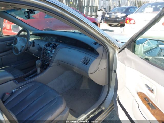 Toyota Avalon Xls Image 8