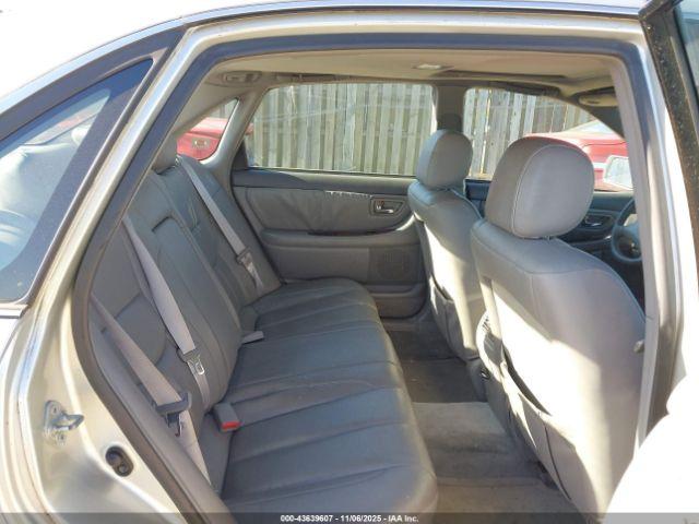 Toyota Avalon Xls Image 3