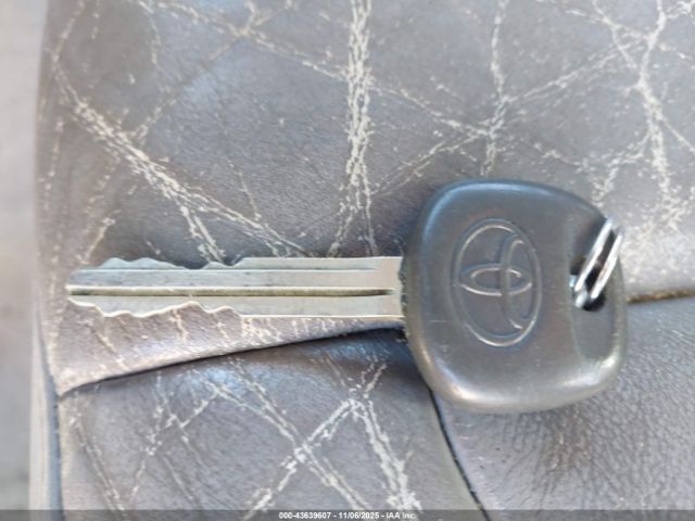 Toyota Avalon Xls Image 4