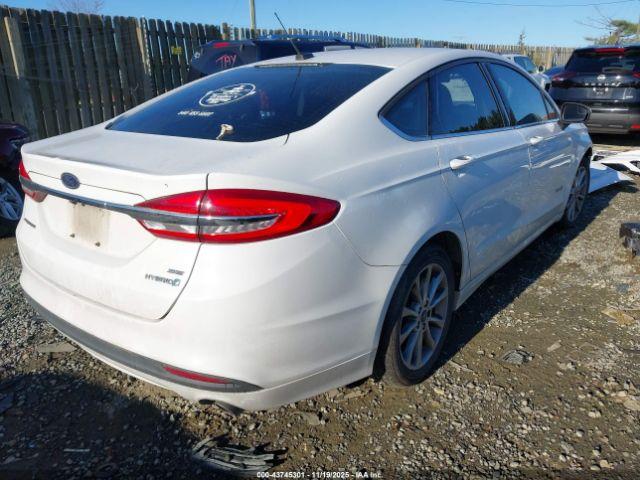 Ford Fusion Se Image 5
