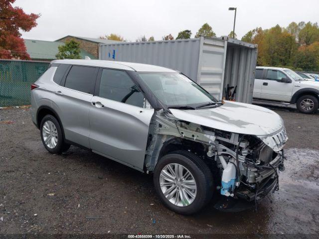  Salvage Mitsubishi Outlander