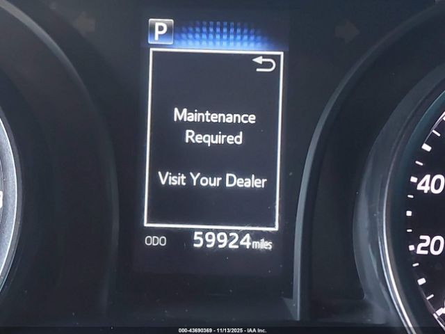 Toyota Camry Se Image 11