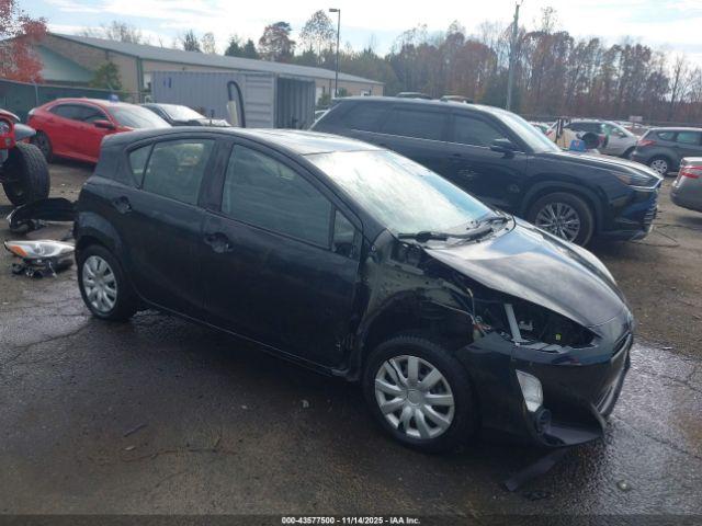  Salvage Toyota Prius c