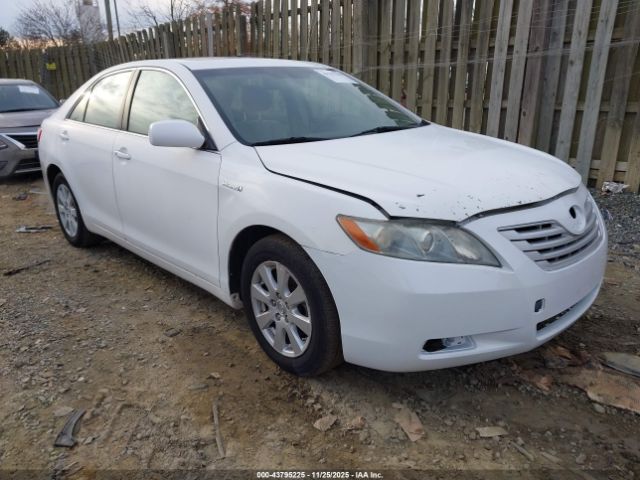 Toyota Camry Image 1