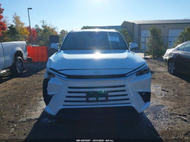 Lexus Tx 350 Premium Image 9