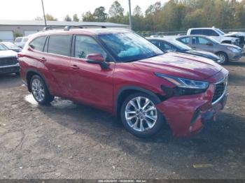  Salvage Toyota Highlander