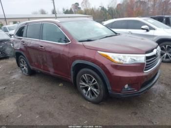  Salvage Toyota Highlander