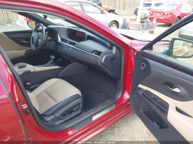 Lexus Es Luxury Image 3