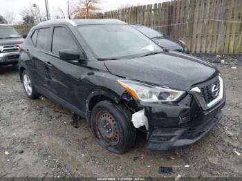  Salvage Nissan Kicks
