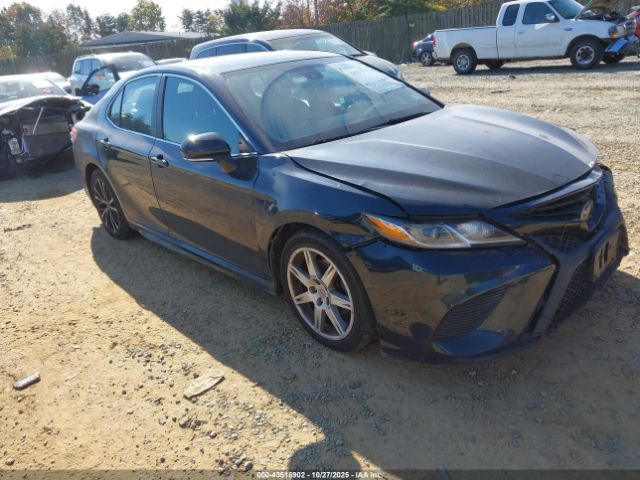 Toyota Camry Se Image 1